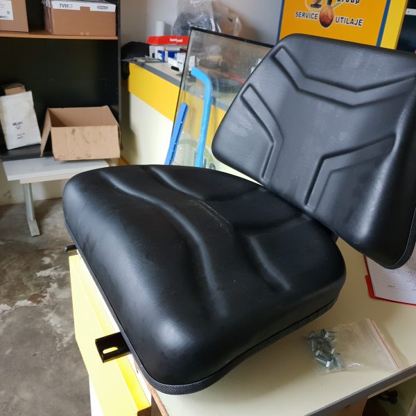 SCAUN UNIVERSAL PENTRU STIVUITOR/TRACTOR