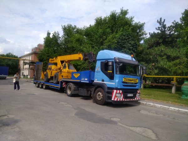 TRANSPORT TRAILER UTILAJE CONSTRUCTII SI AGRICOLE